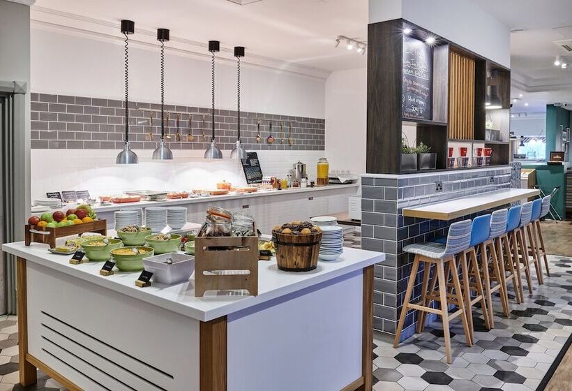 Отель Holiday Inn Haydock, An Ihg