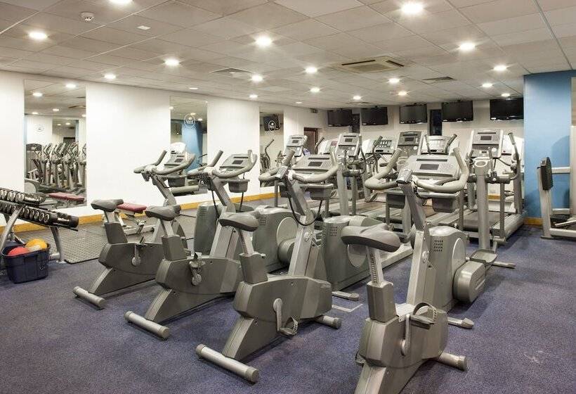 Отель Holiday Inn Haydock, An Ihg