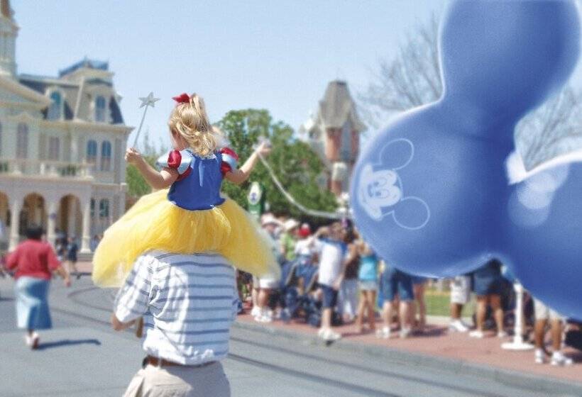 Отель Holiday Inn Orlando – Disney Springs™ Area, An Ihg