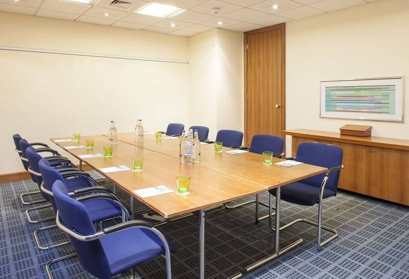 ホテル Holiday Inn Rochester Chatham, An Ihg