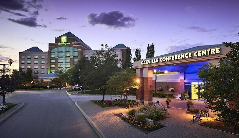 فندق Holiday Inn & Suites Oakville At Bronte, An Ihg