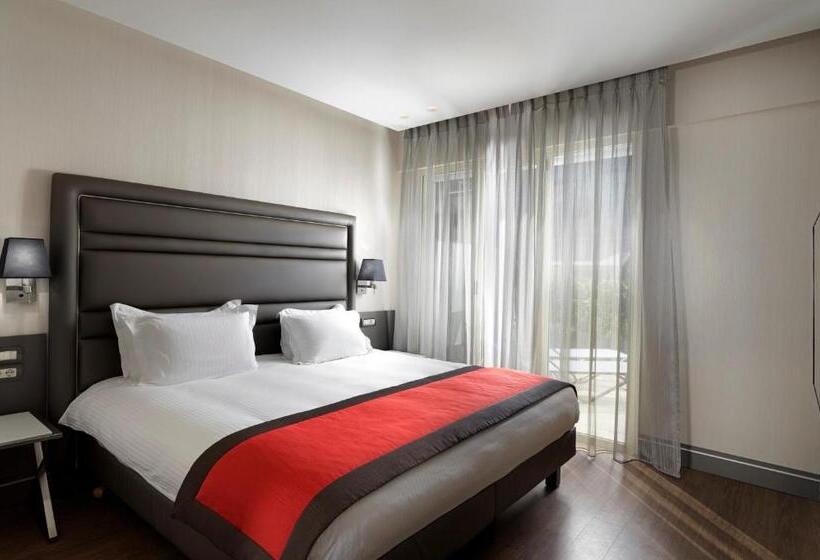 בית מלון כפרי Holiday Suites