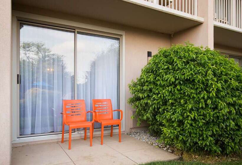 فندق Howard Johnson  By Wyndham Toms River