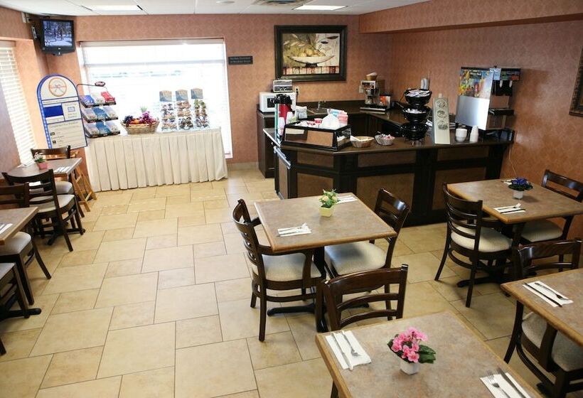 فندق Howard Johnson  By Wyndham Toms River