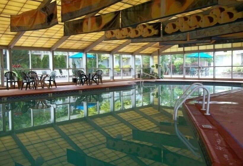 فندق Howard Johnson  By Wyndham Toms River