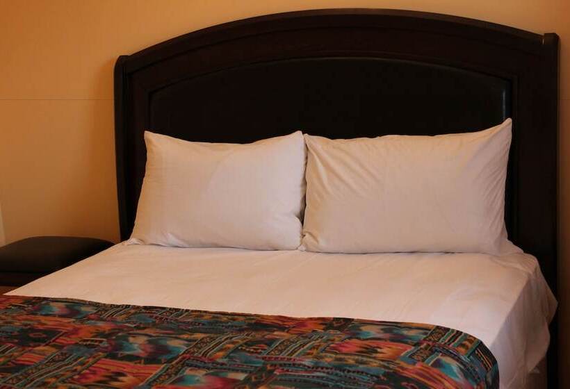 فندق Imperial Inn 1000 Islands