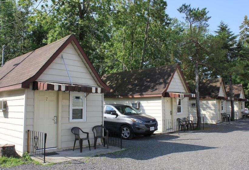 فندق Imperial Inn 1000 Islands