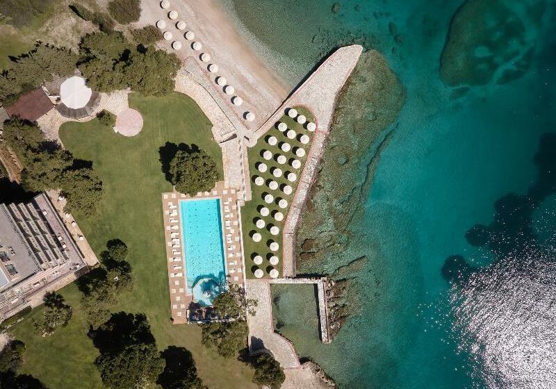 בית מלון כפרי Kalamaki Beach Resort