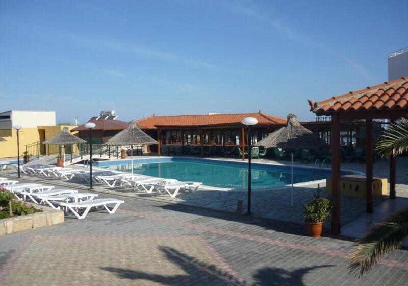 Отель Kallia Beach