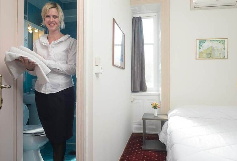 酒店 Konstantinoupolis