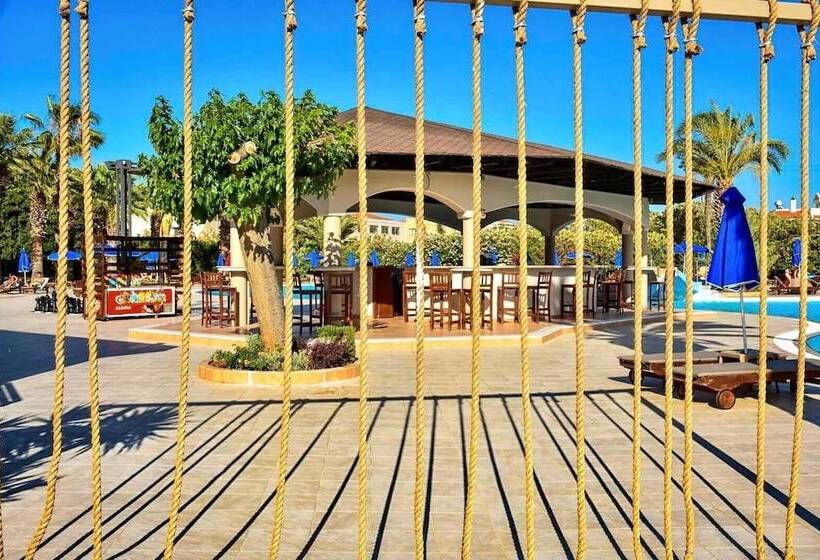 ホテル Kresten Palace