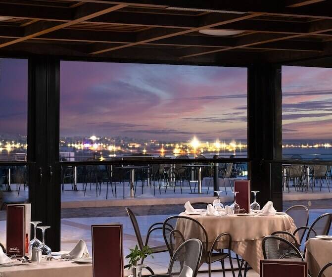 ホテル Kresten Palace