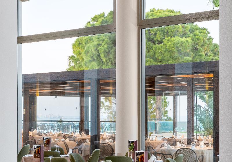 ホテル Kresten Palace