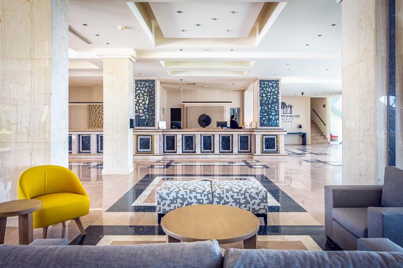 ホテル Kresten Palace