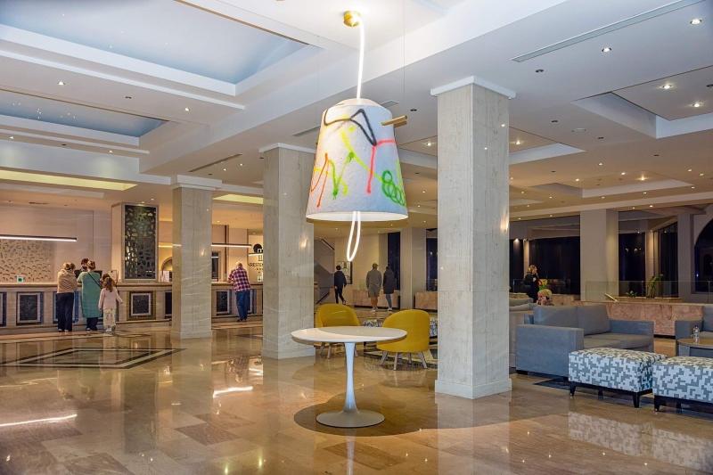 ホテル Kresten Palace