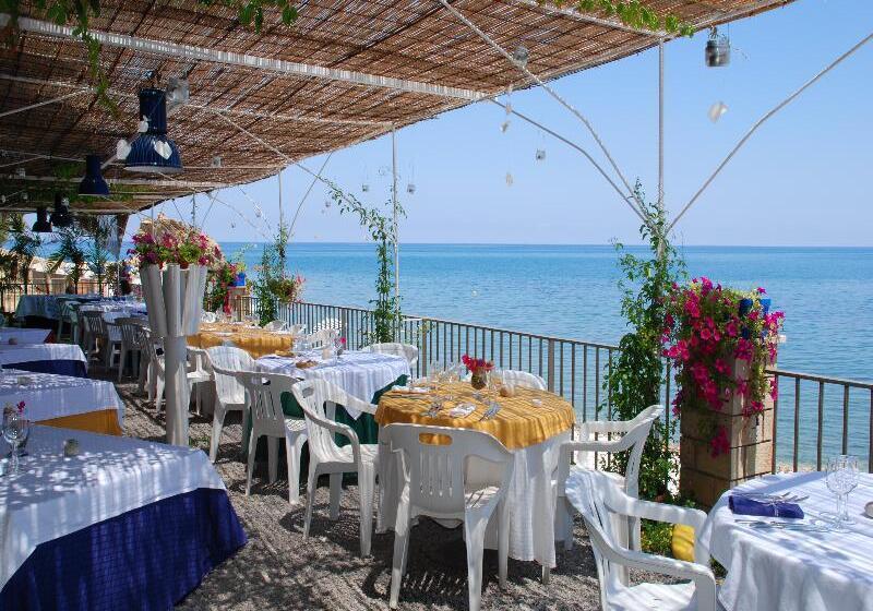 בית מלון כפרי L Atelier Sul Mare