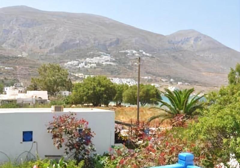 호텔 Lakki Village