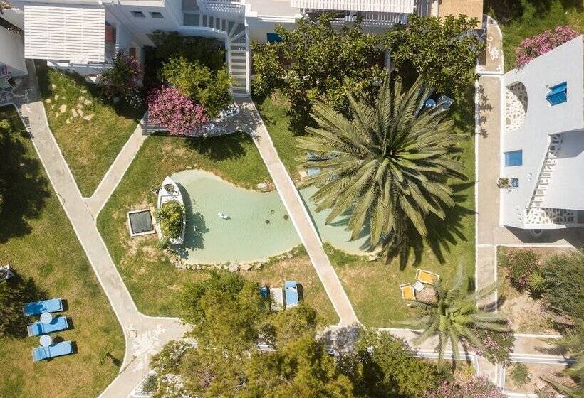 호텔 Lakki Village