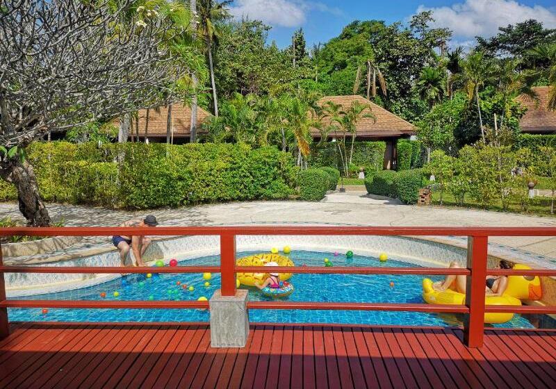 ホテル Lanta Sand Resort & Spa