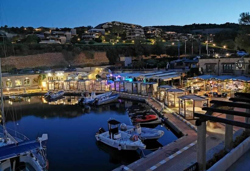 בית מלון כפרי Le Sirene