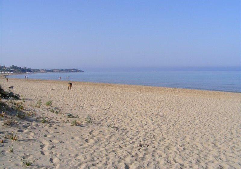 בית מלון כפרי Lintzi