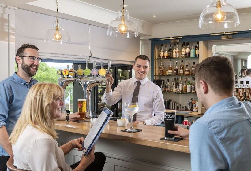 酒店 Loch Ness Clansman