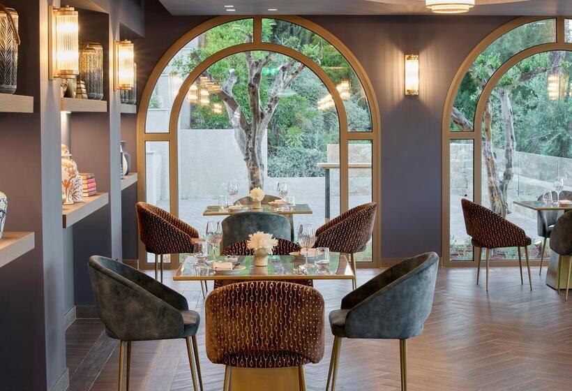 Отель Marbella, Mar Bella Collection