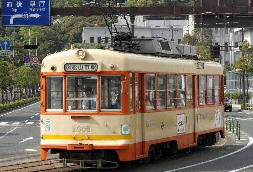 בית מלון כפרי Matsuyama Tokyu Rei