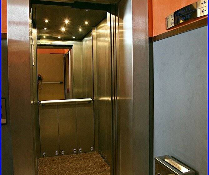 בית מלון כפרי Meeting