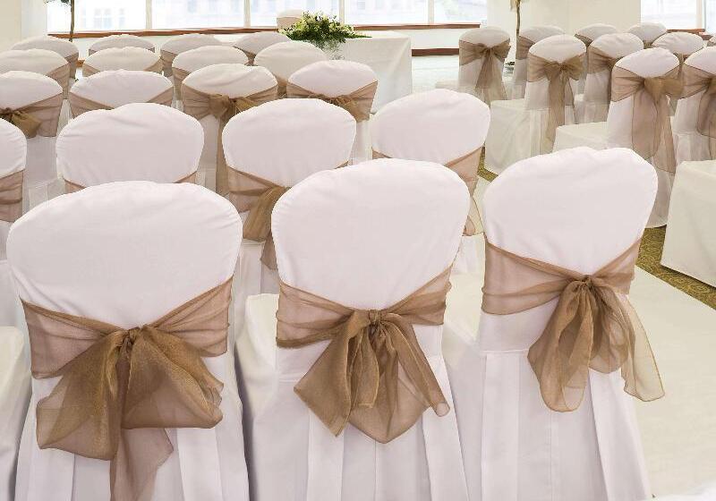 Mercure Cardiff Holland House Hotel & Spa