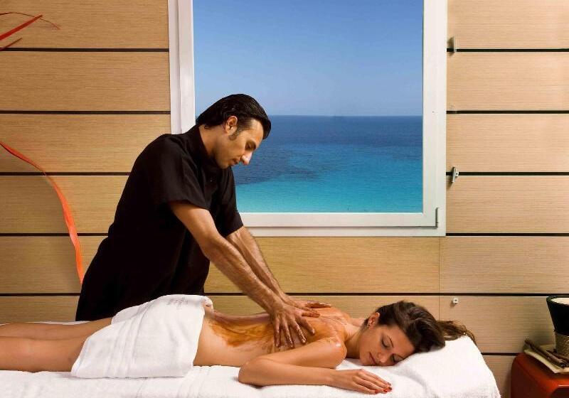 Отель Michelangelo