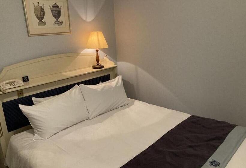 Отель Monterey Osaka