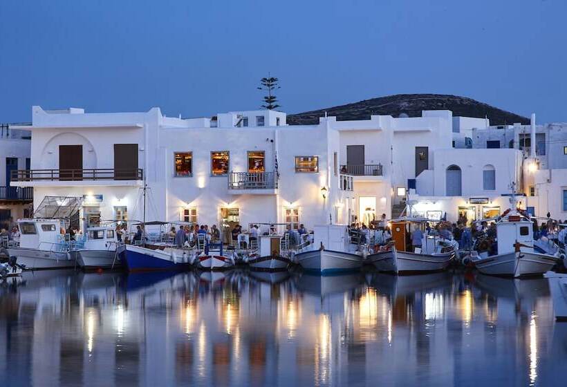 هتل Mr And Mrs White Paros