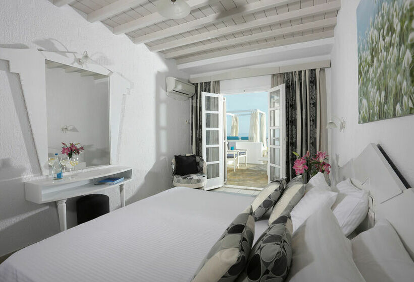 Mykonos Palace Beach Hotel