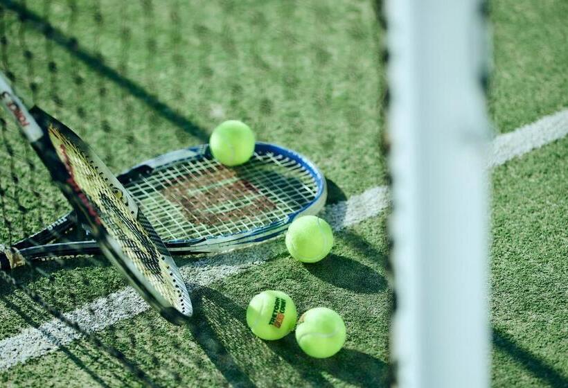 Отель Naxos Magic Village