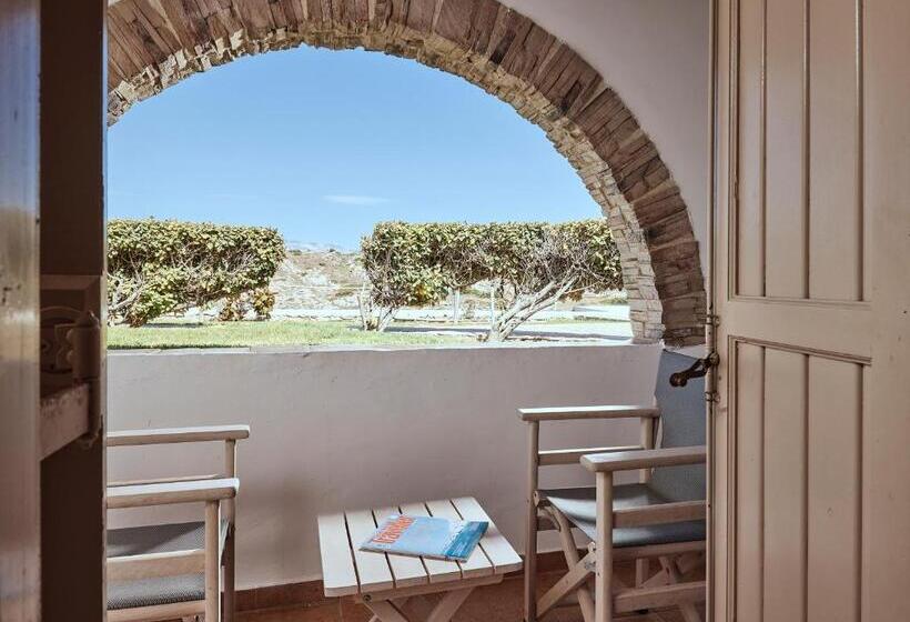 Отель Naxos Magic Village