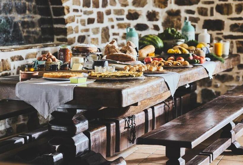 Отель Naxos Magic Village