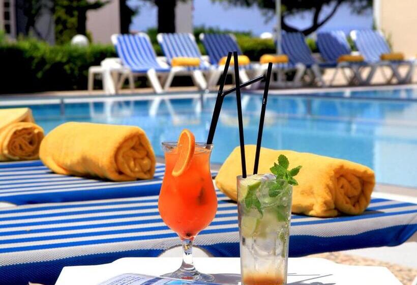 فندق Nissia Traditional Residences Spetses