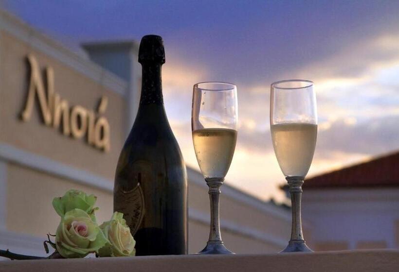 فندق Nissia Traditional Residences Spetses