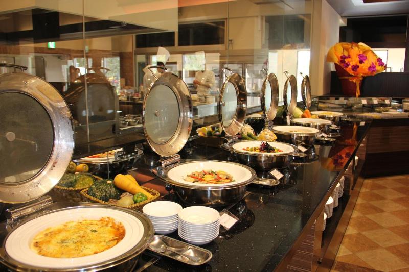 酒店 Okinawa Kariyushi Beach Resort Ocean Spa