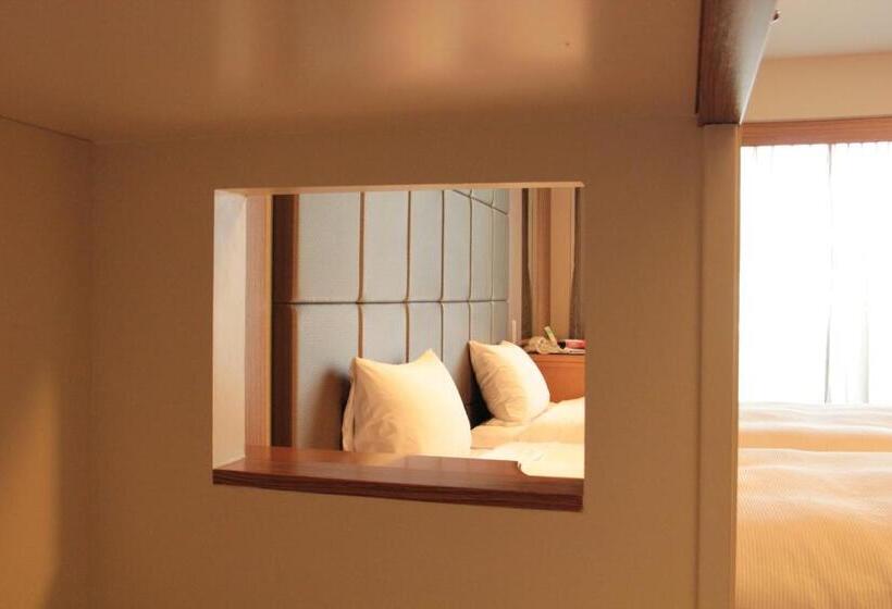 酒店 Okinawa Kariyushi Beach Resort Ocean Spa