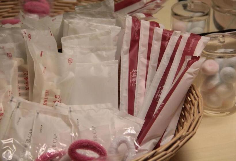 酒店 Okinawa Kariyushi Beach Resort Ocean Spa