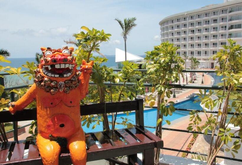 酒店 Okinawa Kariyushi Beach Resort Ocean Spa