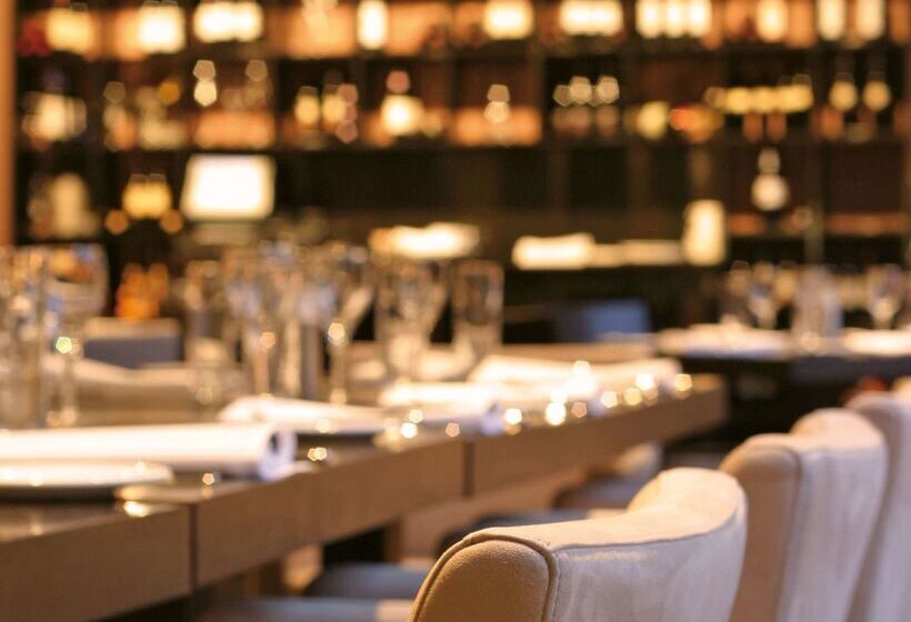 호텔 Park Plaza Cardiff