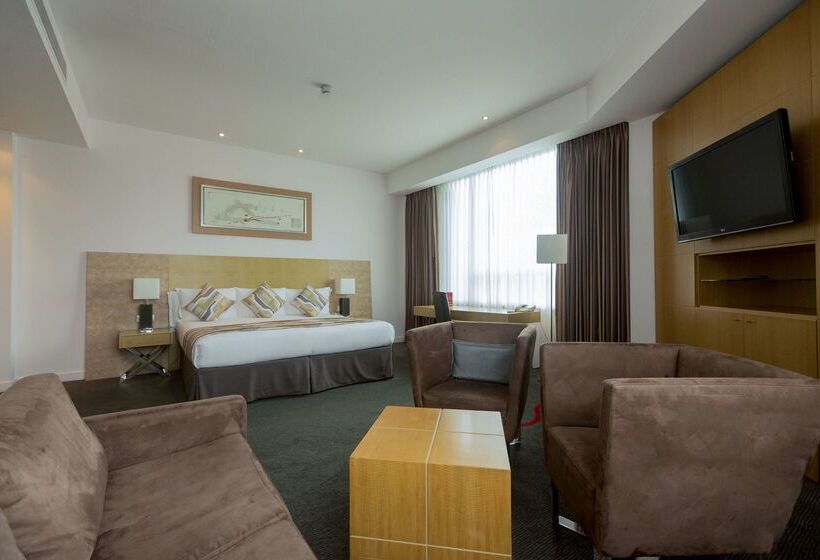 호텔 Park Plaza Cardiff