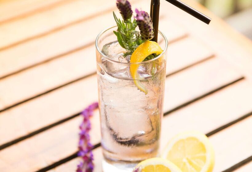 호텔 Park Plaza Cardiff