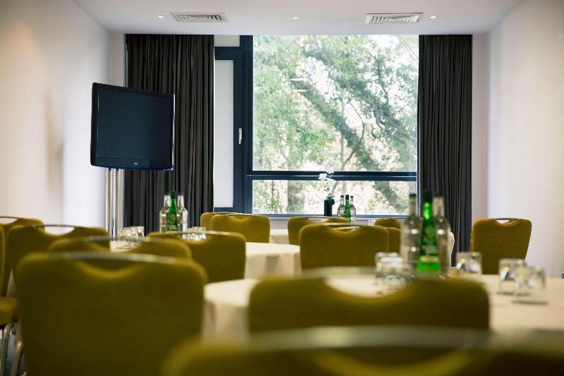 호텔 Park Plaza Cardiff