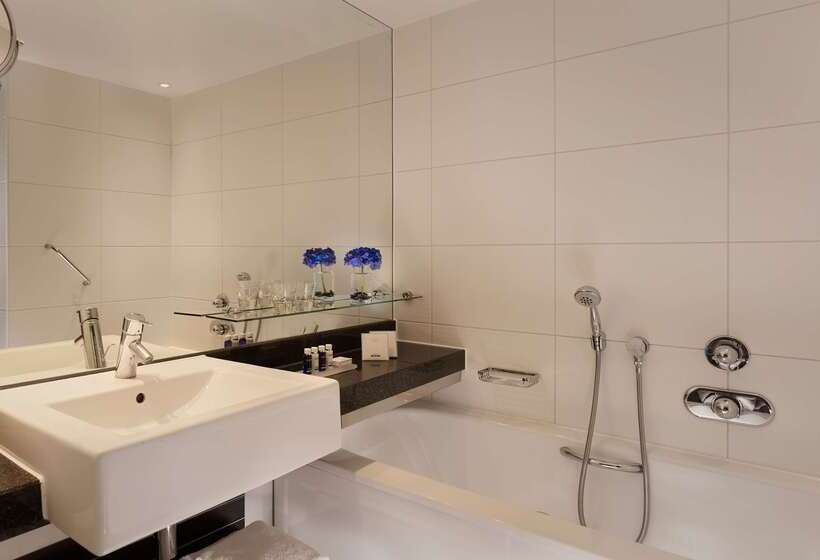 호텔 Park Plaza London Riverbank