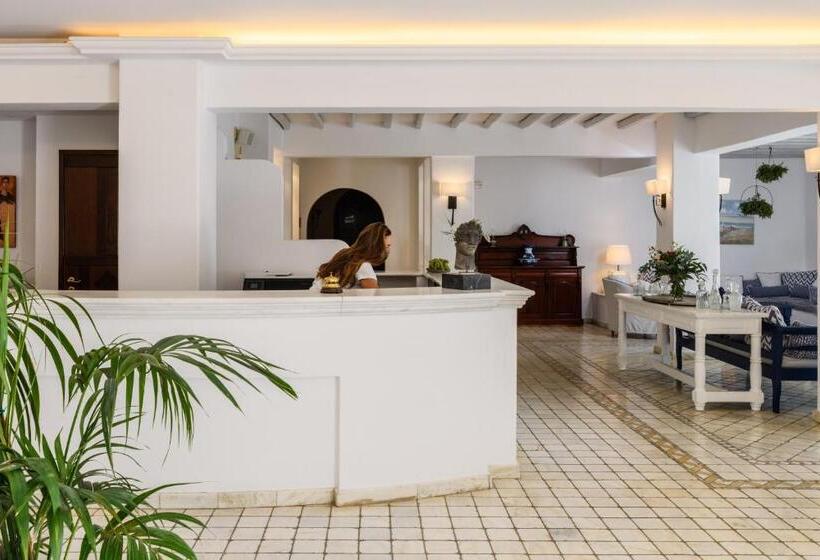 فندق Pelican Bay