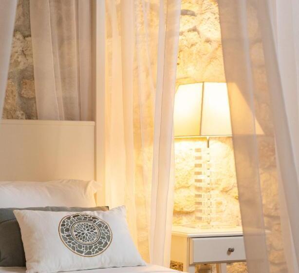 בית מלון כפרי Petrino Eco Village